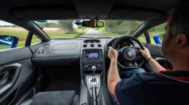 Lamborghini Gallardo – interior