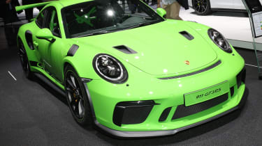 Porsche 911 GT3 RS – front quarter