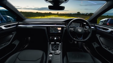 Volkswagen Arteon R Shooting Brake – interior