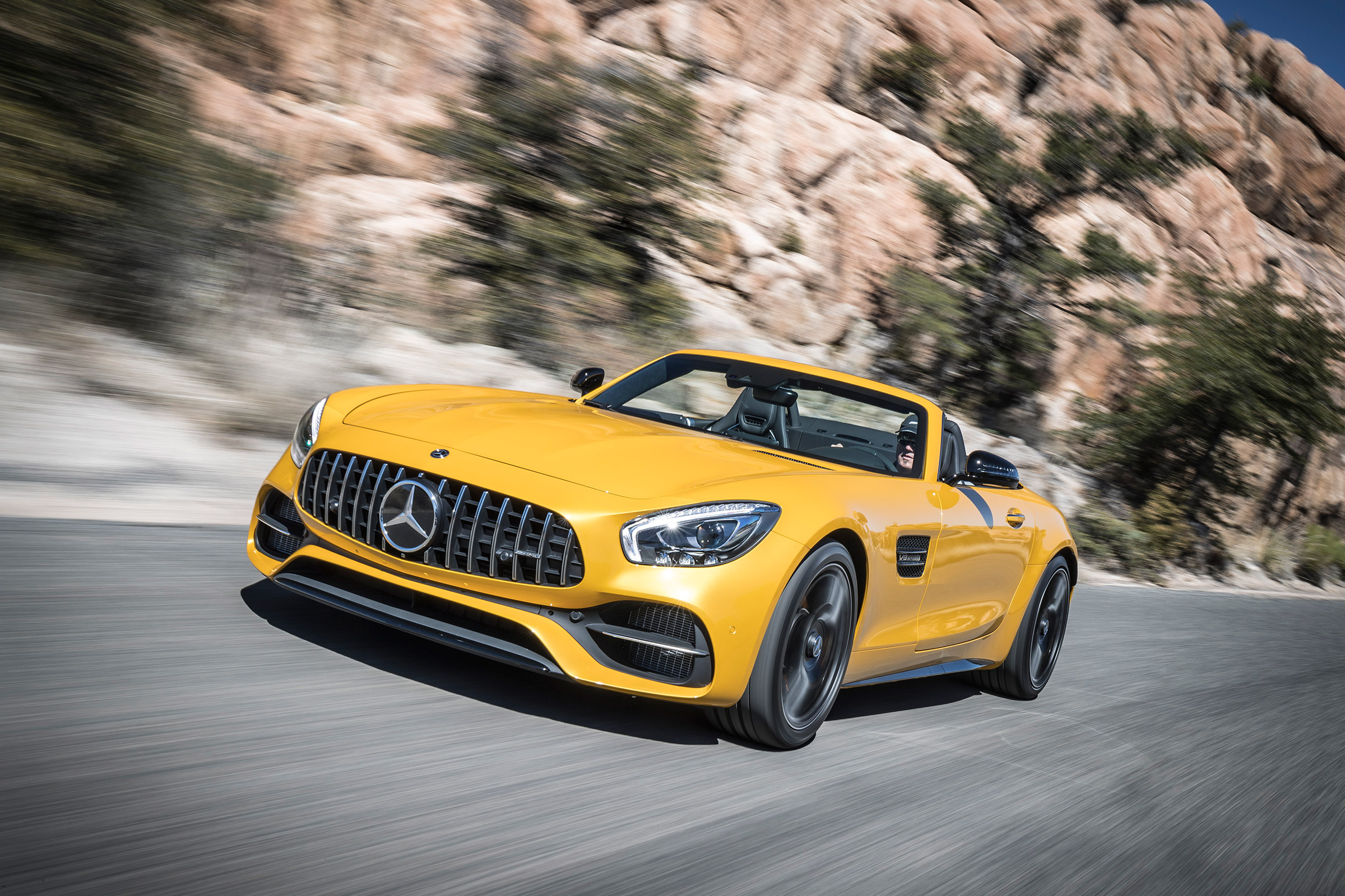 Mercedes Amg Gt C Roadster Review Convertible Amg Blurs The Lines