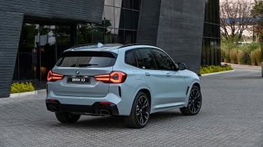 BMW X3 M40d – rear quarter