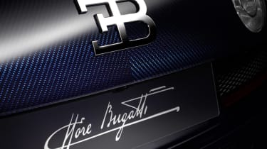 Bugatti Veyron Legend signature