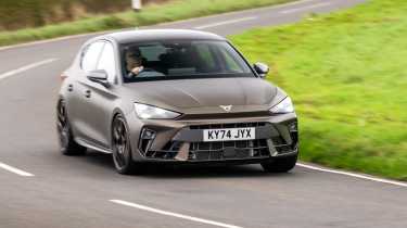 evo Fast Fleet Cupra Leon 300 VZ3 MK4 facelift