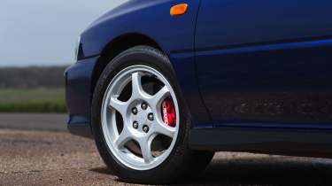 Subaru Impreza Turbo wheels