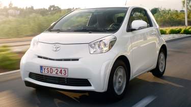 Toyota iQ