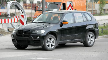 BMW X5 spy image