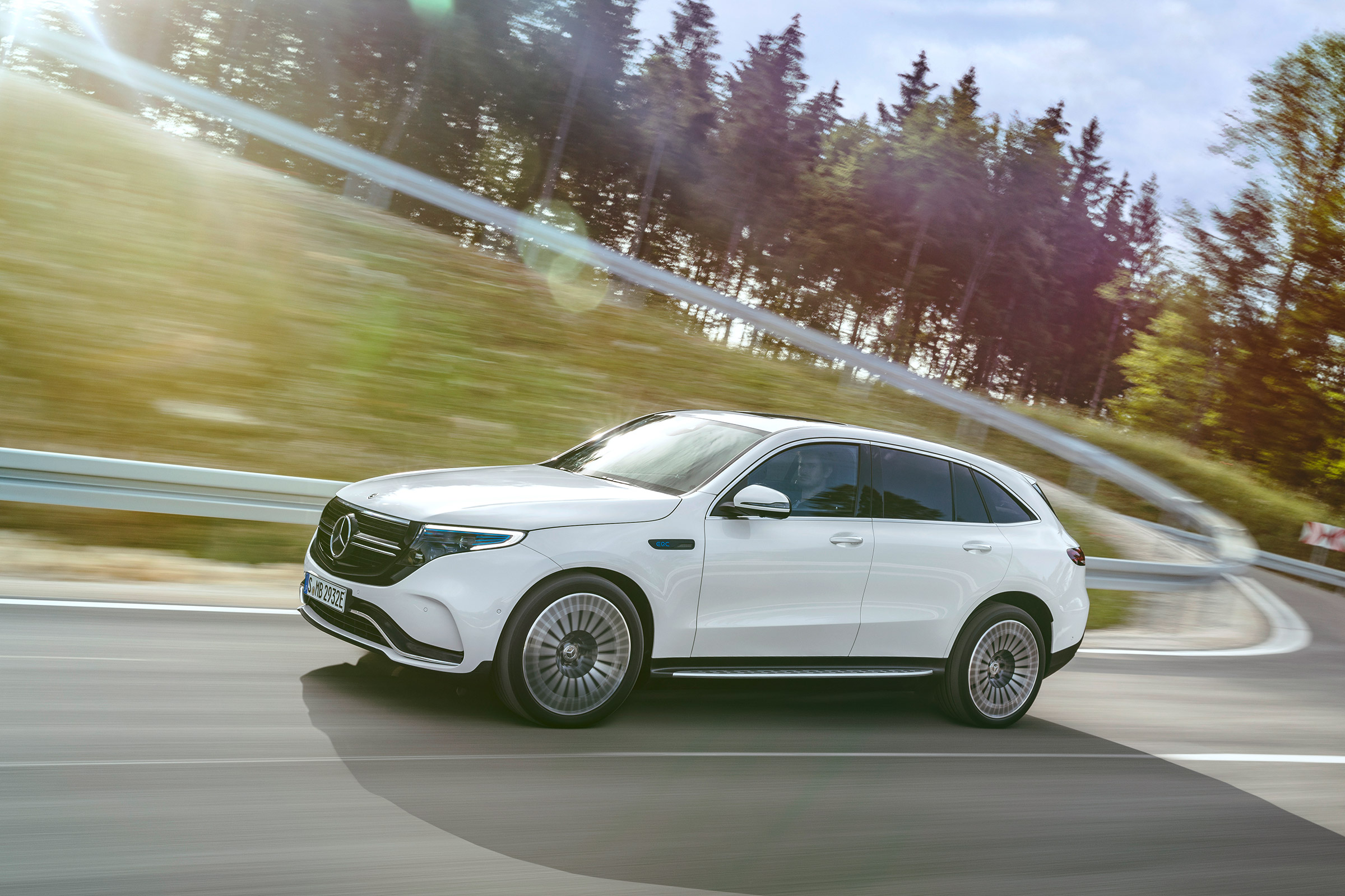 New 2019 Electric Mercedes Eqc Revealed Mercs Tesla Rival