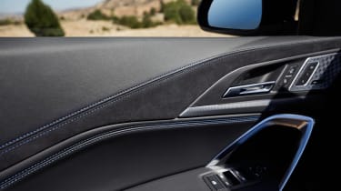 New BMW X2 – door panel
