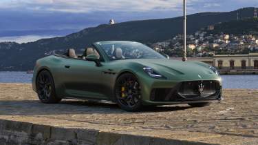 Maserati GranCabrio front