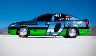 Skoda 227