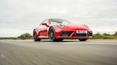 Porsche 911 Carrera 2 GTS review – front tracking