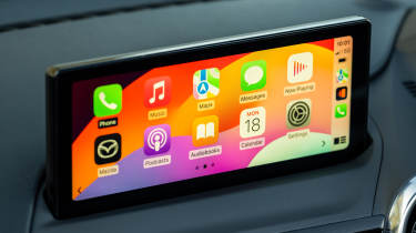2025 Mazda MX-5 Apple CarPlay