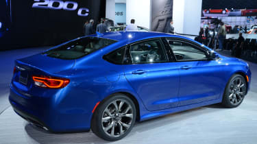 Chrysler 200C launched at Detroit