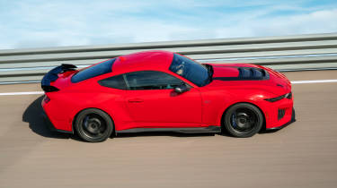 Ford Mustang Dark Horse SC