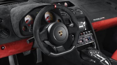 Lamborghini Gallardo LP 570-4 Squadra Corse interior