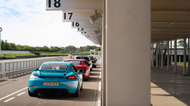 evo Trackdays 2021 – queue