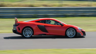 McLaren 675LT side