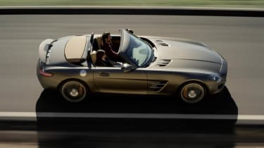 Mercedes-Benz SLS AMG Roadster official pictures