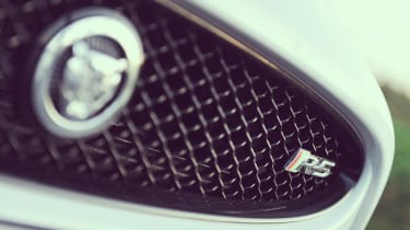 Jaguar XKR-S Convertible badge grille