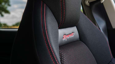 Suzuki Swift Sport - seats
