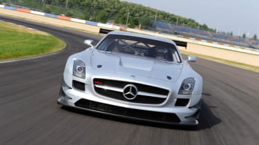 Mercedes-Benz SLS AMG GT3 racing car track video