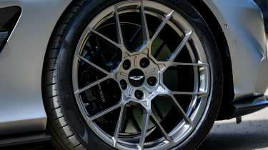 Aston Martin Vanquish Volante wheels