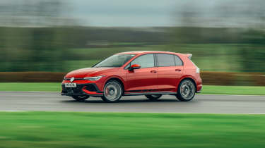 Volkswagen Golf GTI Clubsport v Alpine A290 v Abarth 600e