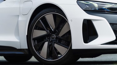 Audi e-tron GT quattro – wheel
