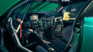 Aston Martin Vantage GT3 – interior