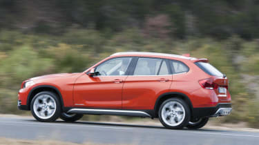 2012 BMW X1 side profile