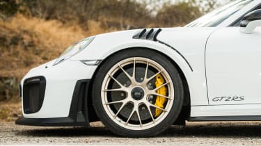 Porsche 911 GT2 RS - wheel
