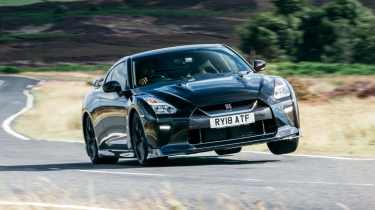 Nissan GT-R