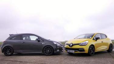 Renault Clio 200 vs Vauxhall Corsa VXR track video