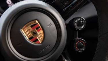 Porsche Taycan Turbo GT – steering