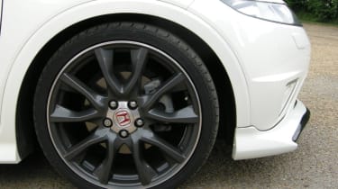 Honda Civic Type R Mugen 200 wheel