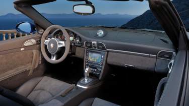 Porsche 911 997.2 GTS interior