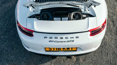 Porsche 911 Carrera GTS