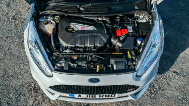 Ford Fiesta ST200 engine