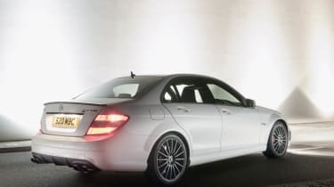 Mercedes C63 AMG DR250