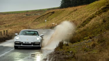 Porsche 911 Turbo S HUL silver – splash