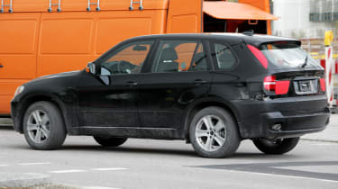 BMW X5 spy image