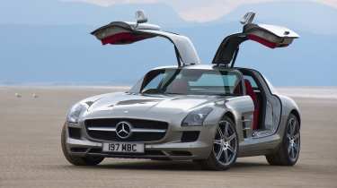 Mercedes-Benz SLS AMG