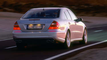 W211 Mercedes-Benz E55 AMG