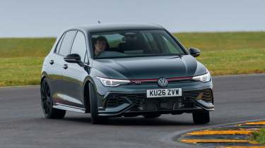 Volkswagen Golf GTI Edition 50
