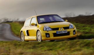 Renault Sport Clio V6 255 Liquid Yellow