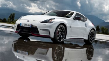 Nissan 370Z Nismo specs, pictures and details