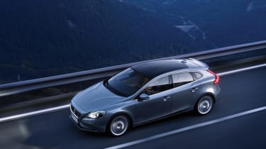 New Volvo V40 revealed