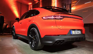 Porsche Cayenne Coupe - header