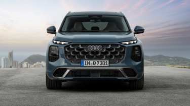Audi Q7 front