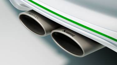 2025 Bentley Bentayga Speed – exhaust